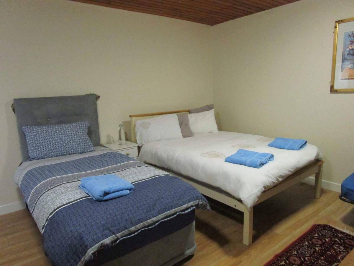 Cornerpark Lodge Newcastle Екстериор снимка